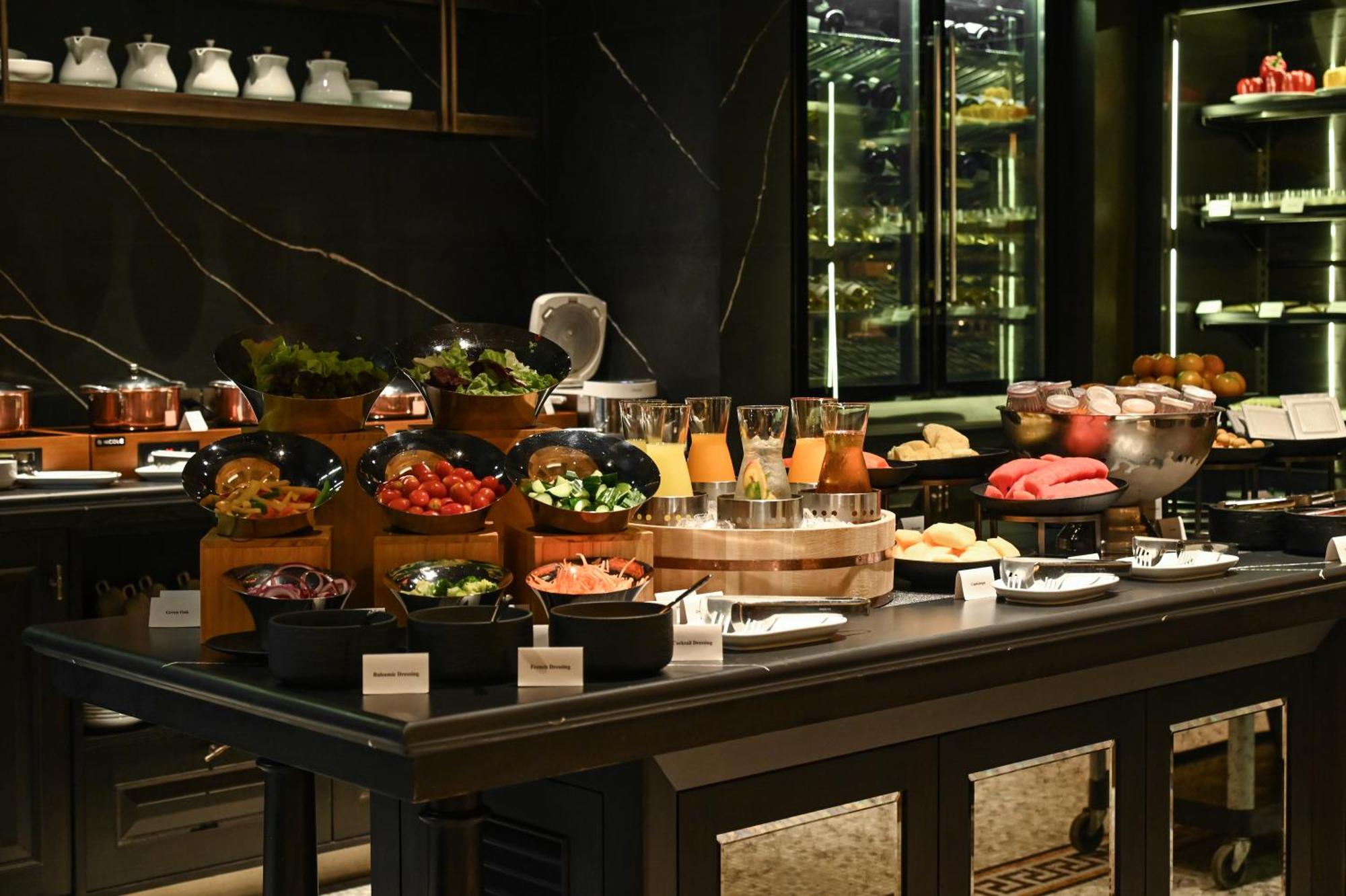 Marriott Executive Apartments, Bangkok Townhall Sukhumvit Bagian luar foto