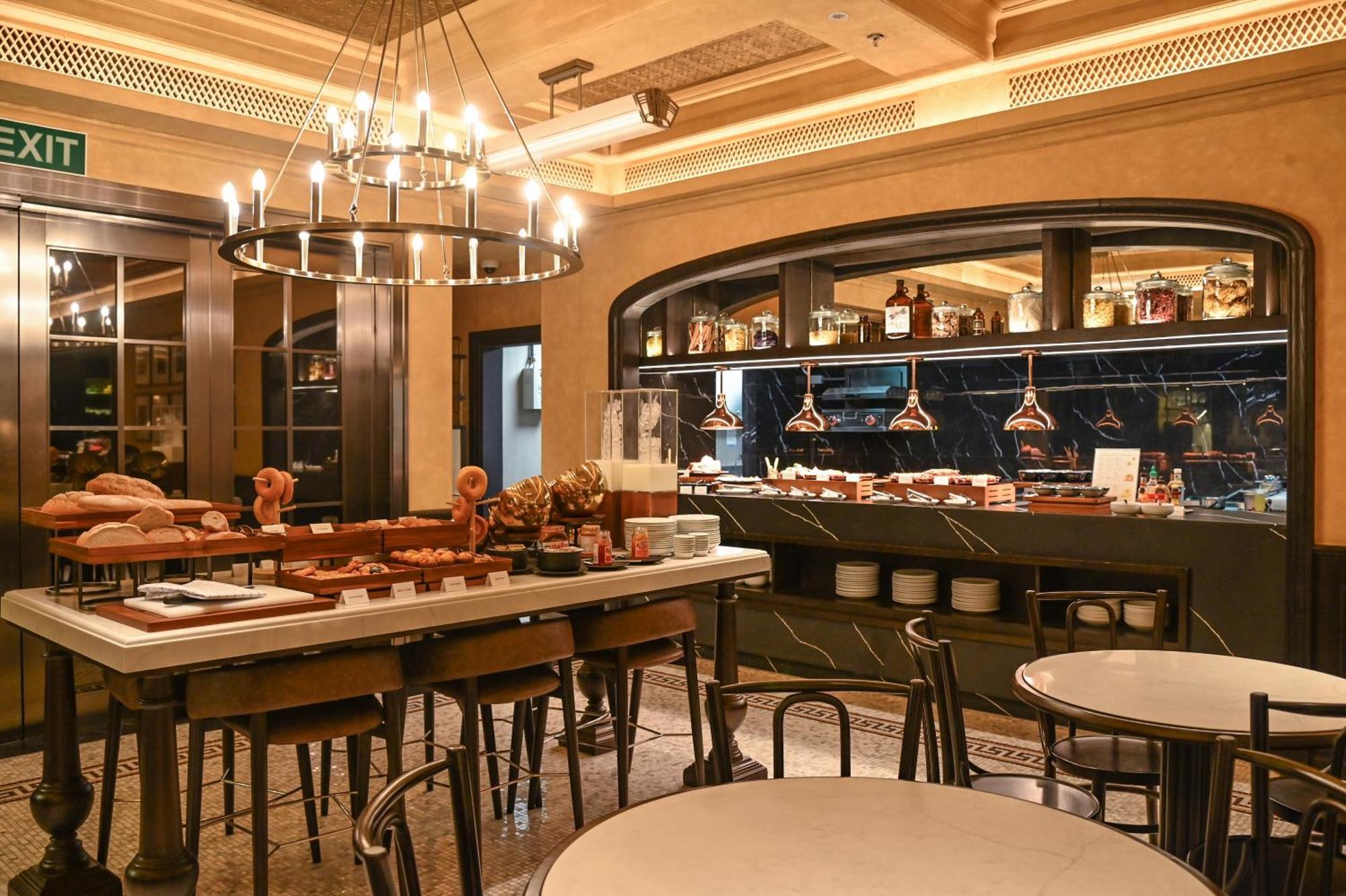 Marriott Executive Apartments, Bangkok Townhall Sukhumvit Bagian luar foto