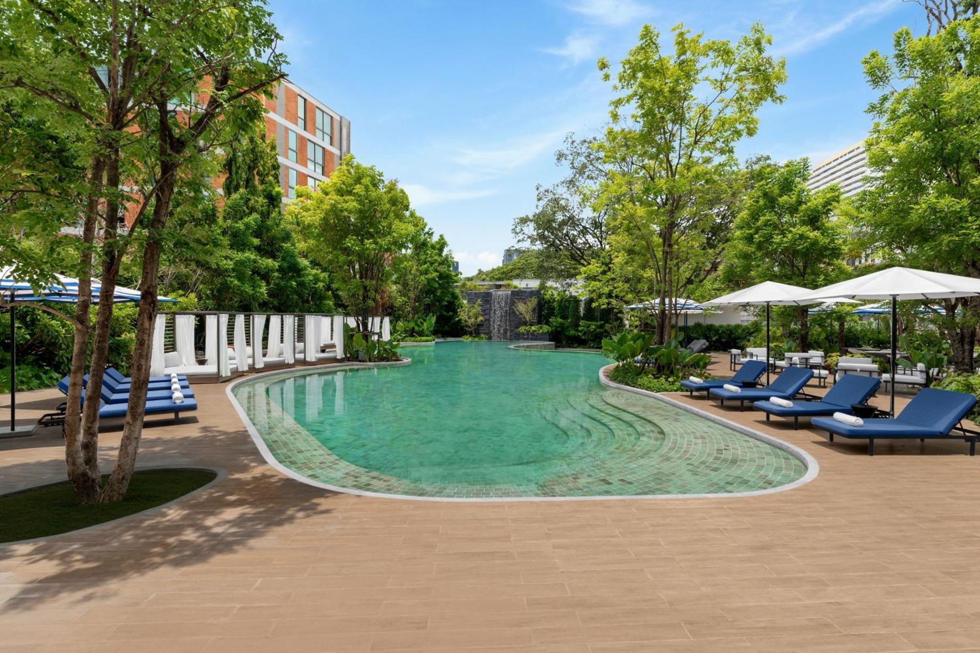 Marriott Executive Apartments, Bangkok Townhall Sukhumvit Bagian luar foto